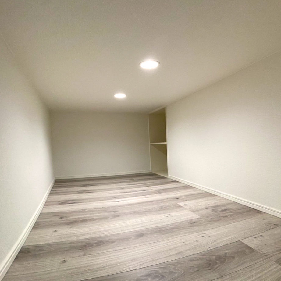 一級建築士事務所　ライフスタイル(LIFE STYLE) 【キャットウォーク/書斎/平屋/】必要な所に最低限のスペースで、26.6坪に5LDKの平屋が実現の建築実例画像8