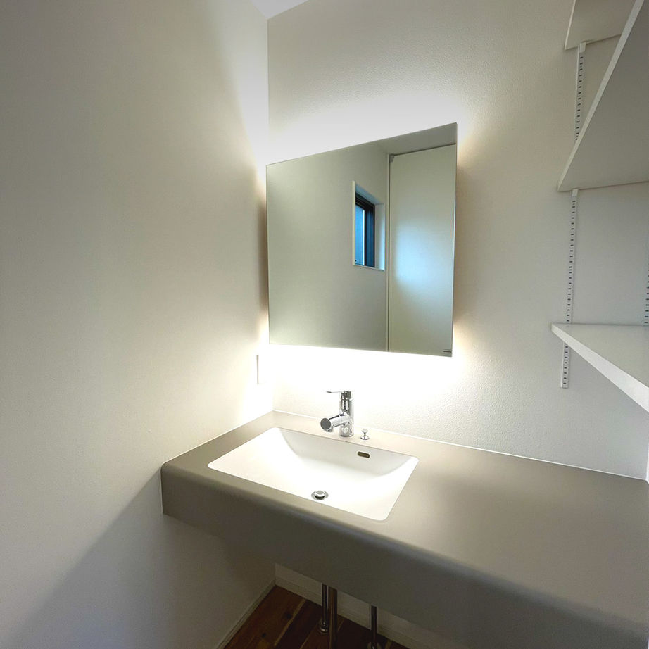 一級建築士事務所　ライフスタイル(LIFE STYLE) 【27.8坪の家/キッズスペース/造作洗面】20代で建てる高性能住宅。家族との空間を大きく、動線はコンパクトにの建築実例画像3