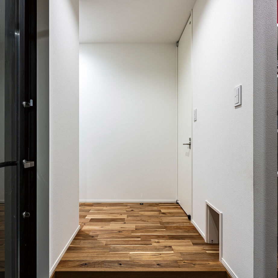 一級建築士事務所　ライフスタイル(LIFE STYLE) 【ガレージ/キャットウォーク/スキップフロア】立体感のあるガレージハウスの建築実例画像9