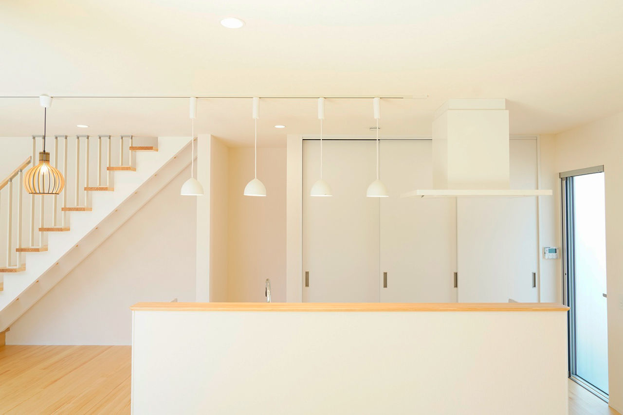 シンプルノート名古屋中区スタジオ／KanZEON 【2000万円台｜間取り図有｜コンパクト】プライベートな中庭を囲むコの字型。平屋のように暮らせる2階建ての建築実例画像4