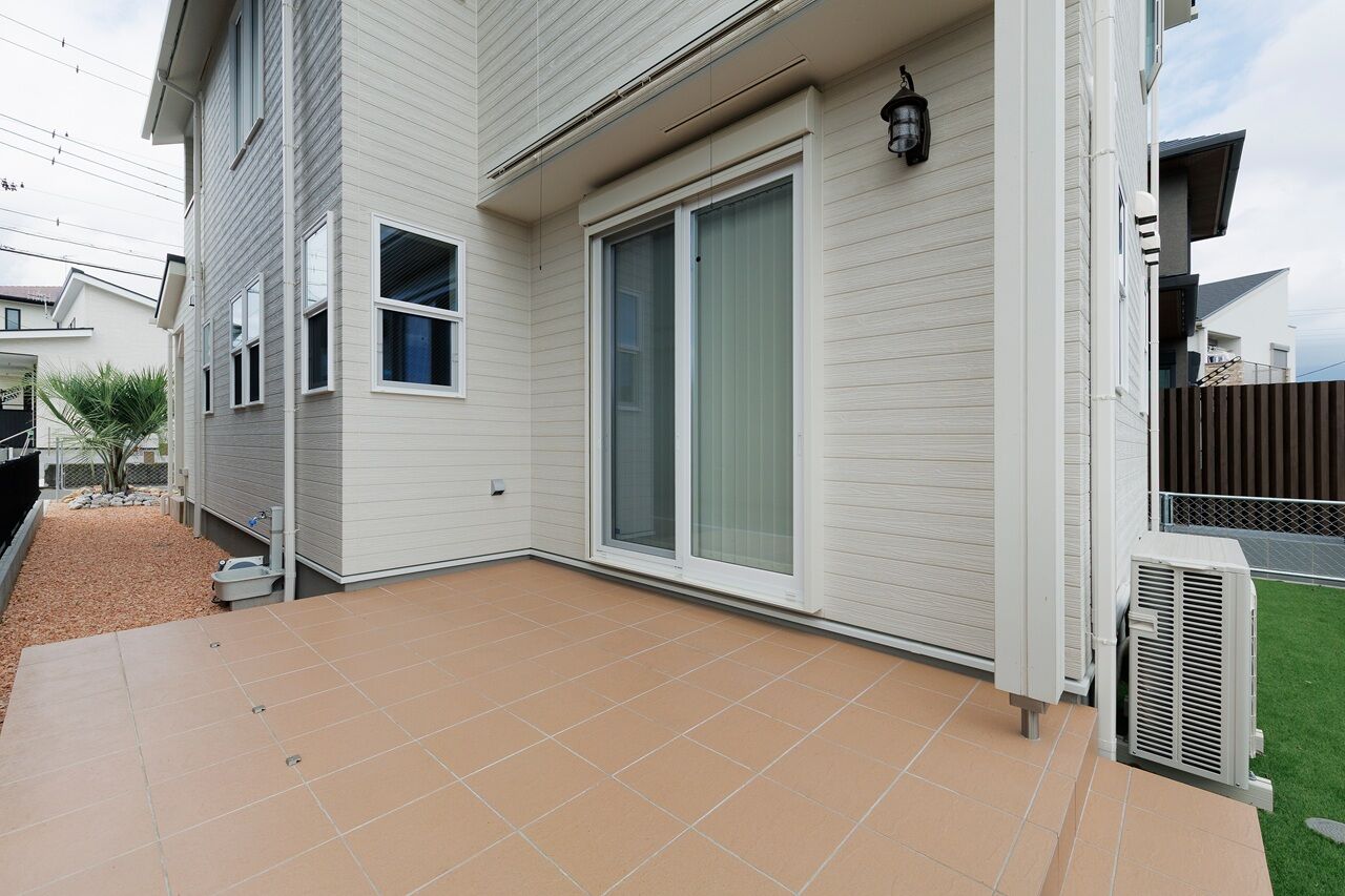 mito HOUSE（美都住販） 【2000万円台|間取り図有|断熱等級6】書斎とリビングを吹抜けが緩やかにつなぐ、開放的なアメリカンハウスの建築実例画像6