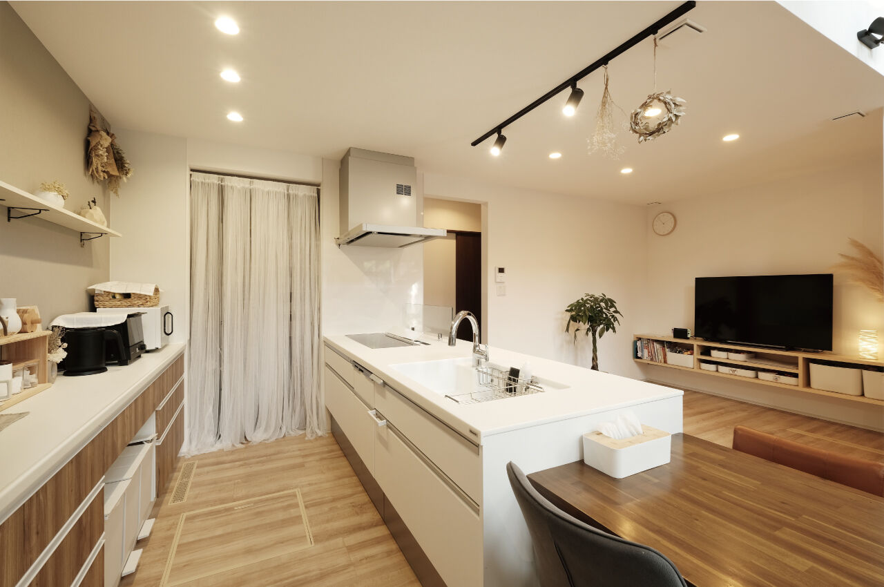 三洋ハウス 【2階建て/3LDK/鹿児島市】ほどよい距離感で緩やかに家族をつなぐ二世帯住宅の建築実例画像4