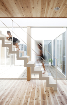 宮崎工務店 【2000万円台×動線×平屋風】自然素材をあふれる　建築家と建てた中庭のある家の建築実例画像3