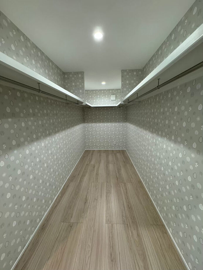 アスターハウス（札幌・札幌近郊） 【北海道札幌市／LDK床暖房／吹抜け】「クールな外観×可愛い内装」仲良しご夫婦のコラボ作品の建築実例画像7