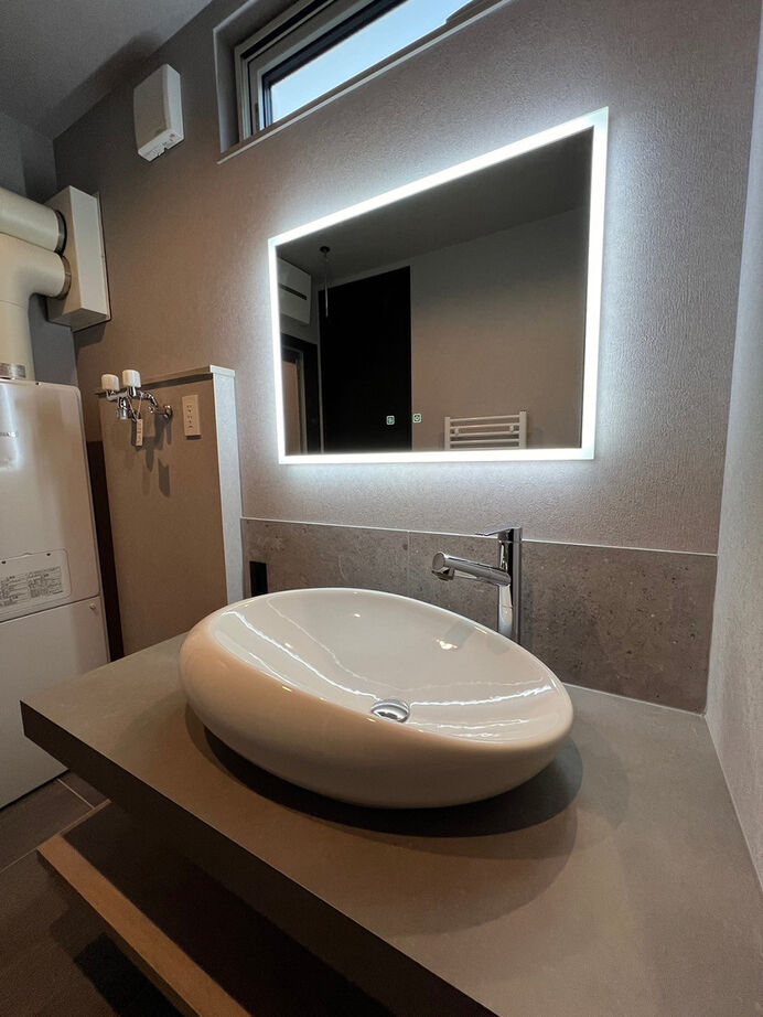 アスターハウス（札幌・札幌近郊） 【北海道札幌市／LDK床暖房／ビルトインガレージ】お気に入りのデザインに囲まれて暮らす家の建築実例画像8