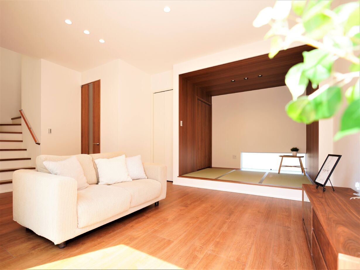 トスコ 【2000万円台/シンプルモダン/2階建て/30坪台/理想の間取り】理想の家事導線を叶えたシンプルモダンな家の建築実例画像3