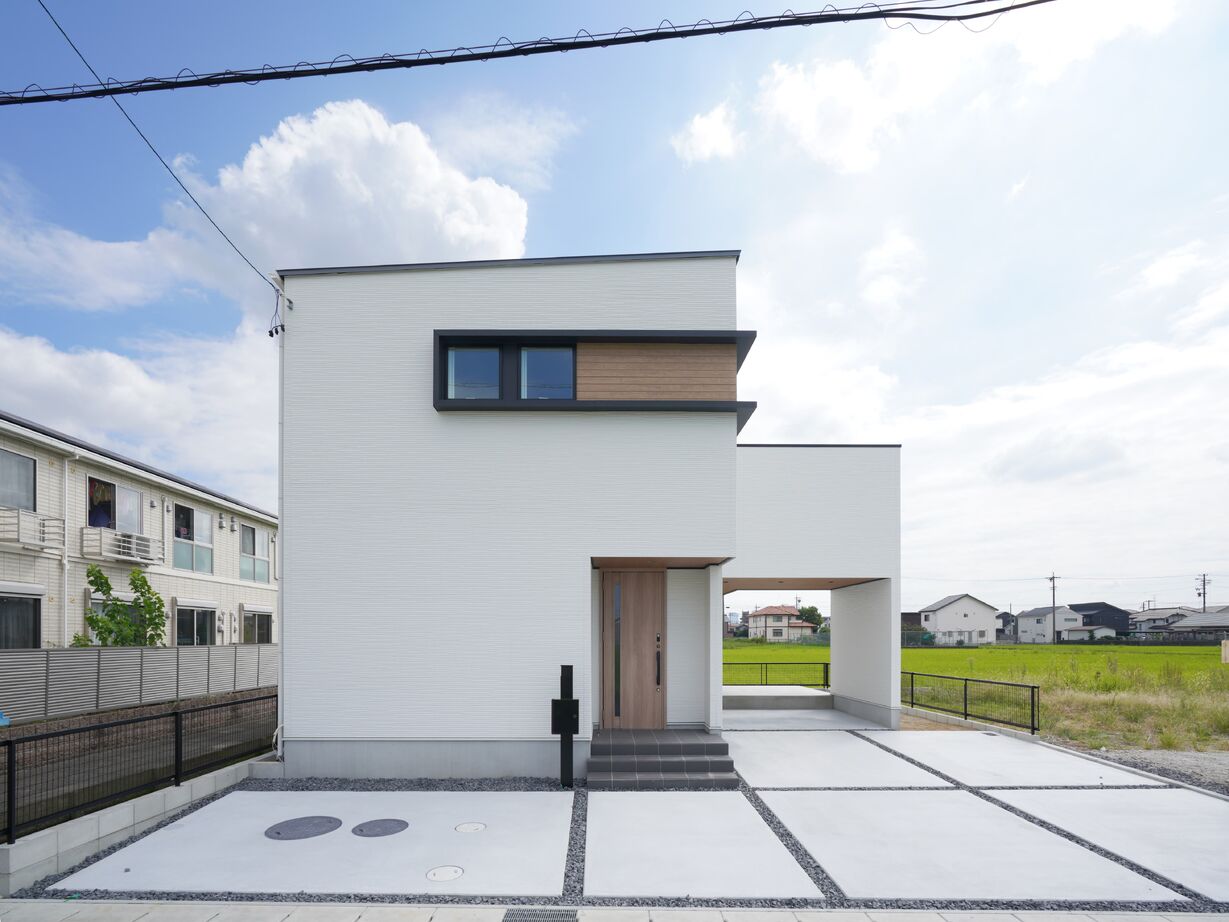 トスコ 【1000万円台/シンプルモダン/30坪台/駐車スペース有/理想の間取り】アウトドアリビングで趣味を楽しむ家の建築実例画像