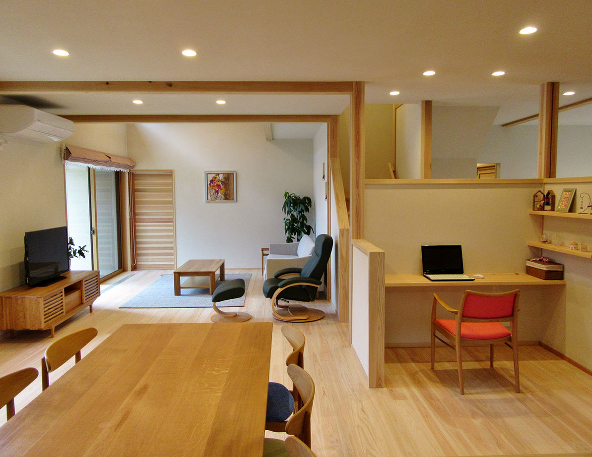 サイト工業　はぐくみの木の家(宮城・福島） 【4200万円/ハイグレード住宅/間取り図有】要望を隅々取り入れたOMソーラーのあるエコで快適な二世帯住宅の建築実例画像6