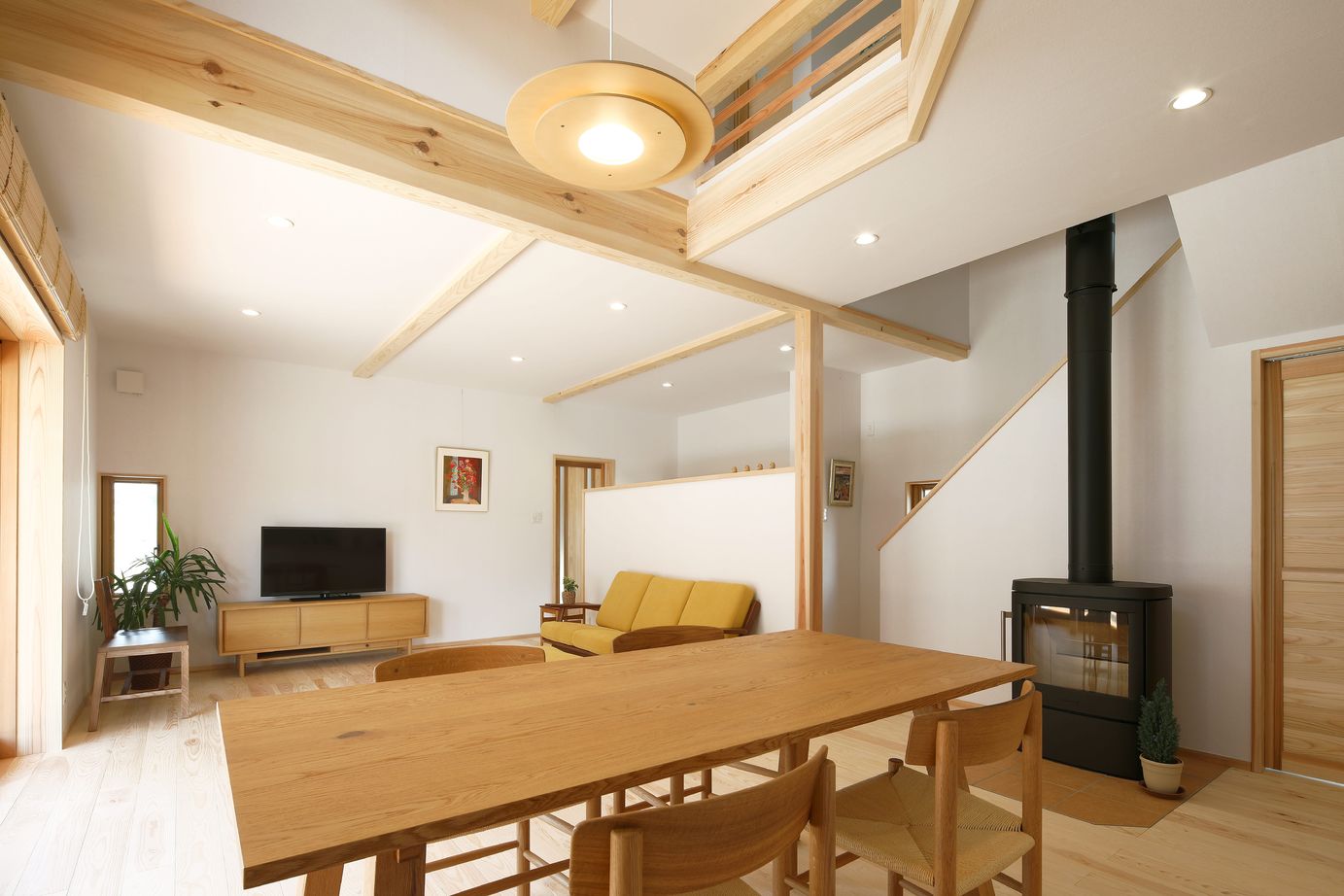 サイト工業　はぐくみの木の家(宮城・福島） 【2100万円/間取り図有】一年中快適で暖かくて、家族の絆もはぐくむ「薪ストーブ」の家の建築実例画像2