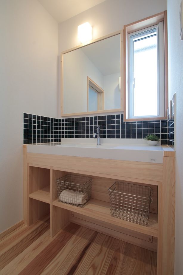 サイト工業　はぐくみの木の家(宮城・福島） 【3500万円/間取り図有】お風呂以外の住宅設備を親世帯と子世帯それぞれに設けた2世帯住宅の住まいの建築実例画像6