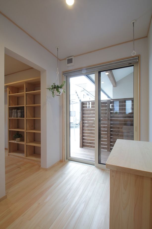 サイト工業　はぐくみの木の家(宮城・福島） 【2300万円台/間取り図有】家事動線と収納力を重視した、スッキリと暮らせる住まいの建築実例画像5