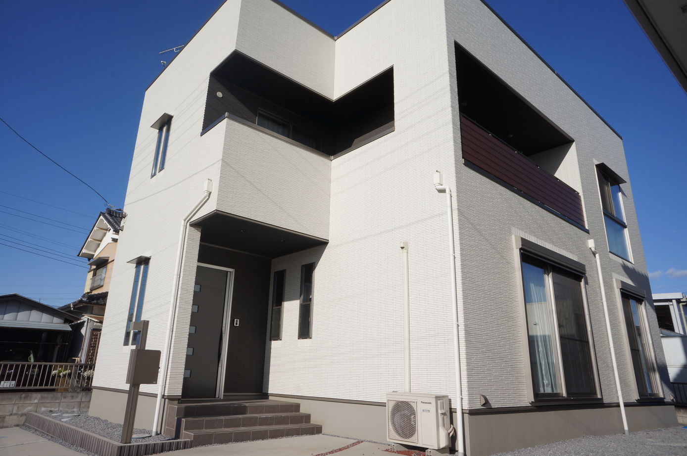 エースホーム太田店（白石建設） 【群馬県/2851万円/39坪】シンプルに、スタイリッシュに、家族の時間を大切にする高性能住宅の建築実例画像4