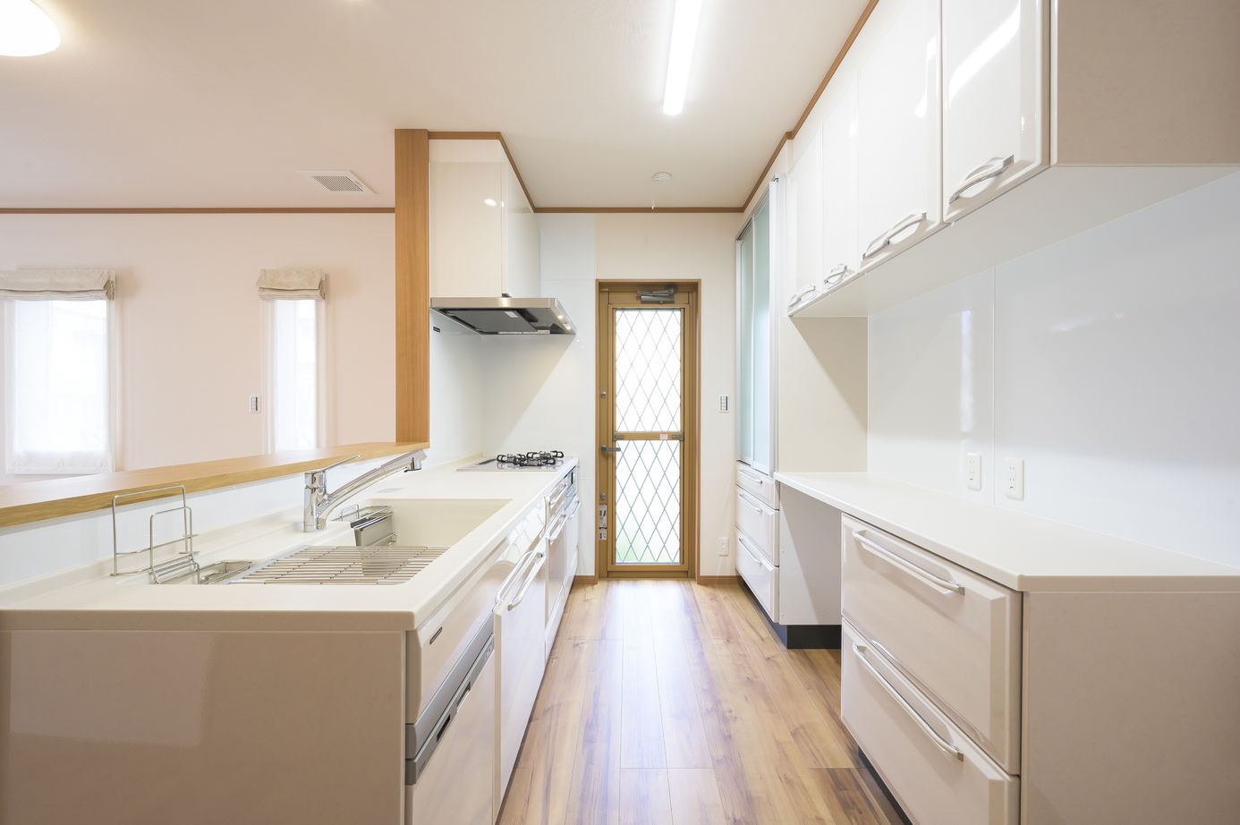 エースホーム太田店（白石建設） 【群馬県/2392万円/38.2坪】スーパーウォール工法で建てた高気密・高断熱が当たり前！1年中快適に暮らす家の建築実例画像3