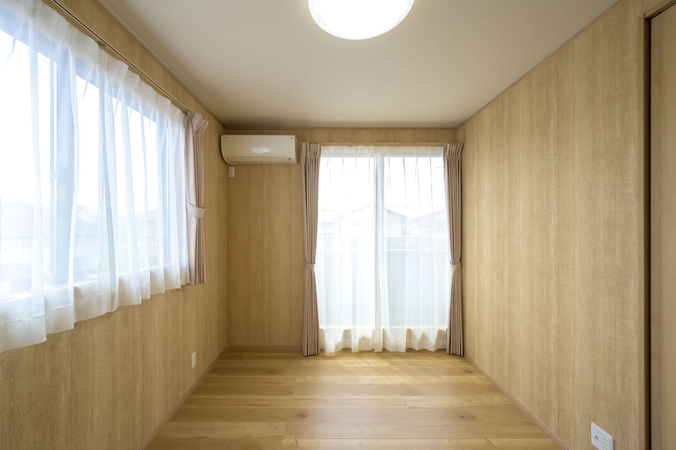 エースホーム太田店（白石建設） 【太田市/2357万円/35.9坪】制震スーパーウォール工法採用！居室を全て南側に配置した快適で明るい住まいの建築実例画像10