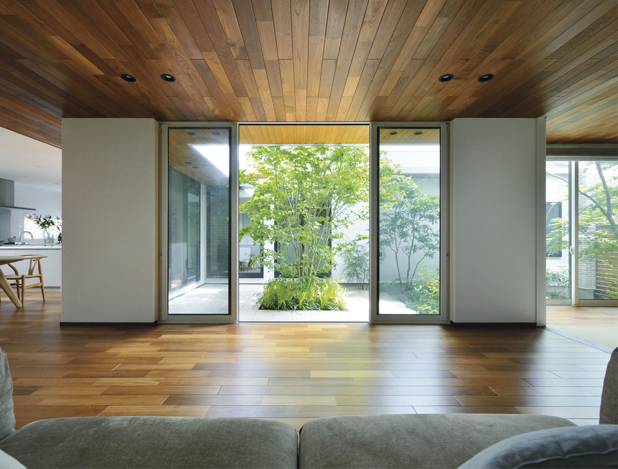【SUUMO】 外からの視線は遮り、光を室内へ 大きな窓から庭の緑を楽しめる家 住友林業 の建築実例詳細 注文住宅