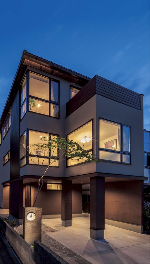 住友林業 【約50坪/間取り図有/3階建て】BF構法が実現した連なるコーナー窓から美しい川の流れを楽しむ家の建築実例画像7