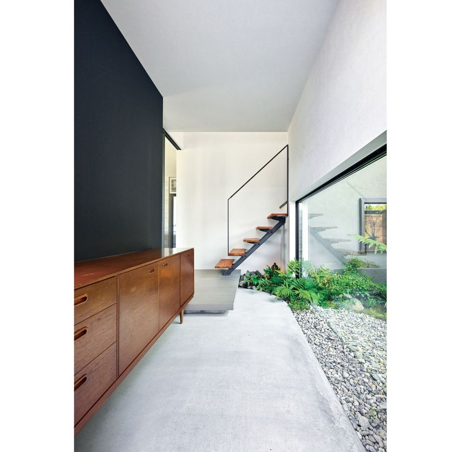 住友林業 多彩な過ごし方が楽しめる3つの庭。緑に囲まれて暮らす木の住まいの建築実例画像4