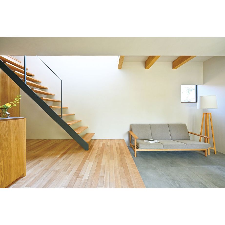 住友林業 リビングに届くもみじの木洩れ日。庭を身近に感じる自然と一体の家。の建築実例画像3