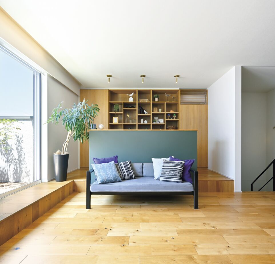 住友林業 張り出した2階の空問を活かし密集地でも開放感を楽しめる住まいの建築実例画像5