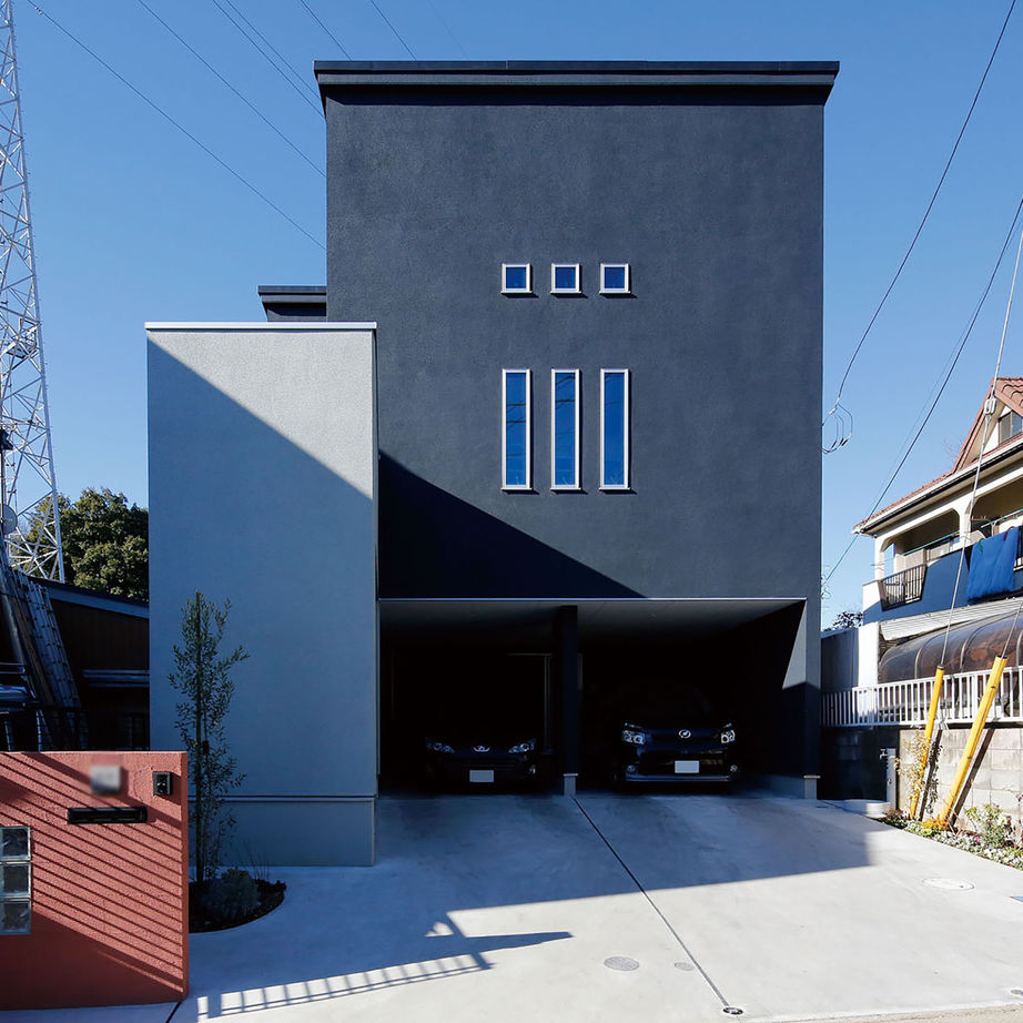 藤島建設 【3000万円台/60坪台/ビルトインガレージ/２階LDK】子ども４人の自立心を育むモダンデザインの建築実例画像2