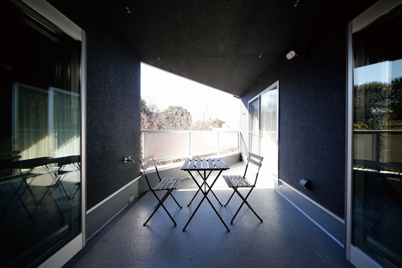 藤島建設 【3000万円台/60坪台/ビルトインガレージ/２階LDK】子ども４人の自立心を育むモダンデザインの建築実例画像10