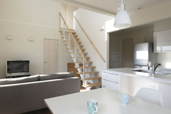 一条工務店 開放的な白い空間を楽しみながら、スマートに暮らす。家にかかるライフサイクルコストを抑えるの建築実例画像7