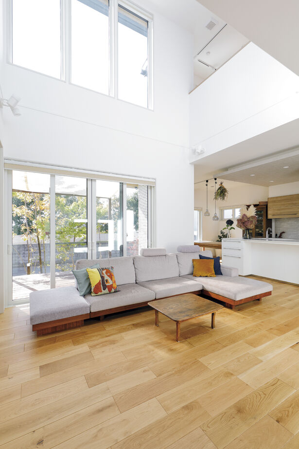 一条工務店 大人の贅沢を叶えた、空間がひとつながりの家。の建築実例画像2