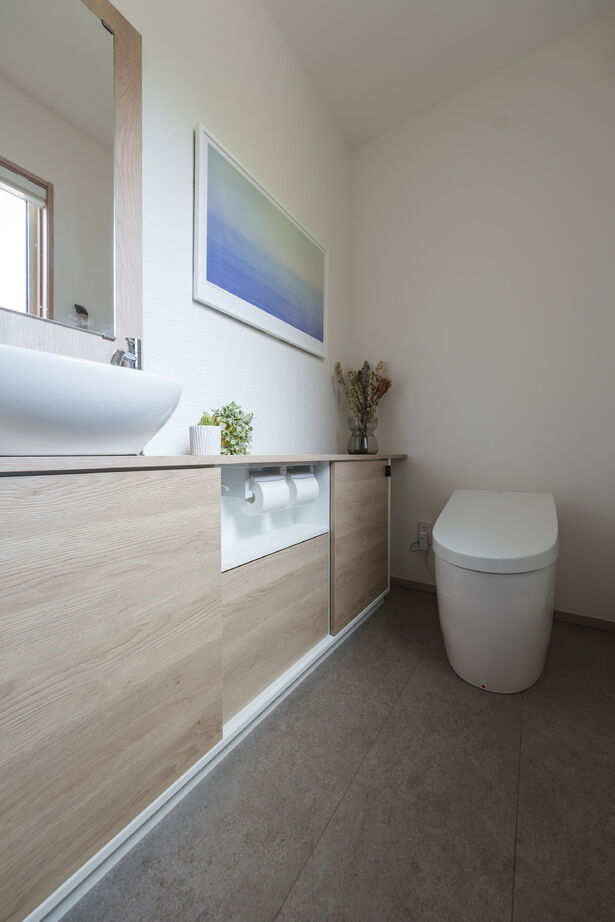 一条工務店 愛着あるモノに囲まれながら、家族との団らんを楽しむ家。の建築実例画像10