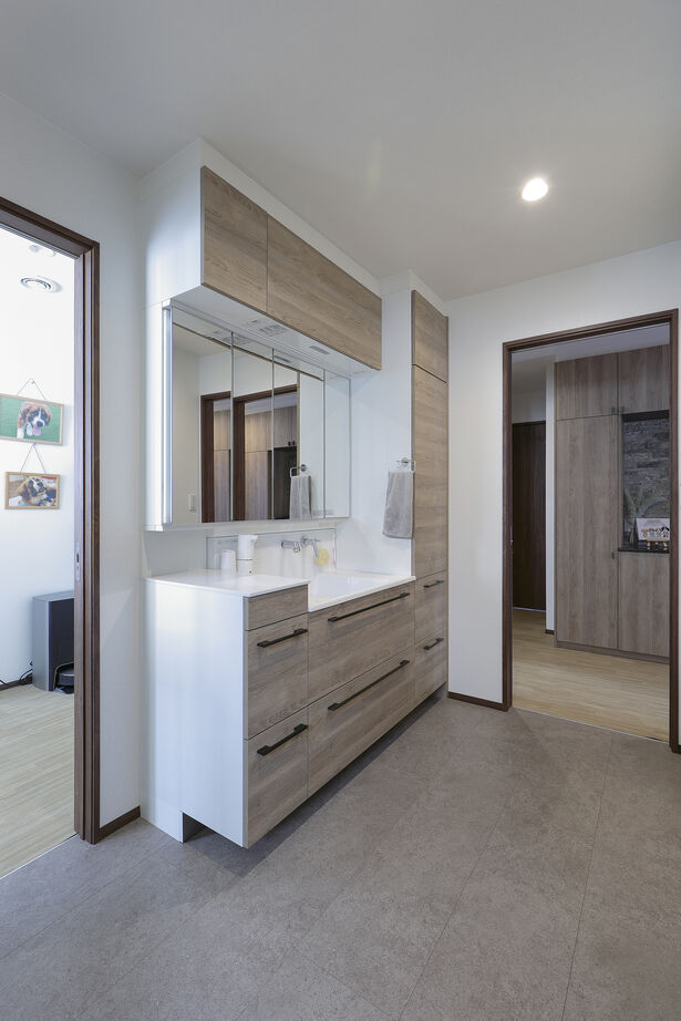 一条工務店 床暖房＋大空間で実現、大型犬との快適な日々の建築実例画像8