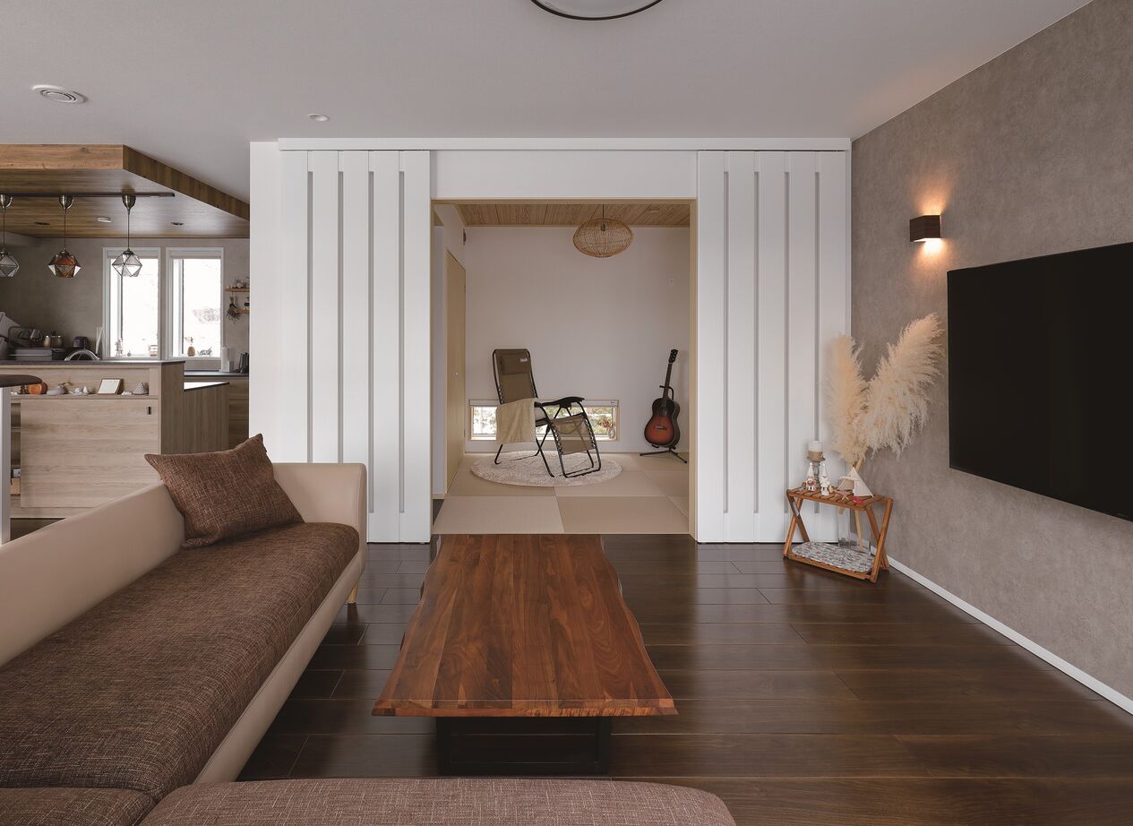 一条工務店 こだわり抜いた２階リビングの住まい。の建築実例画像4