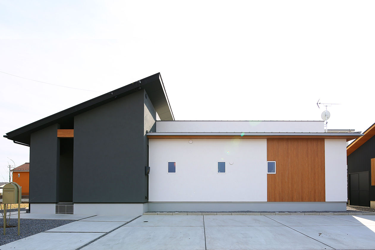 楽屋 【奏楽荘/シンプルナチュラル/本体価格2,000～2,499万円/32.8坪】の建築実例画像1