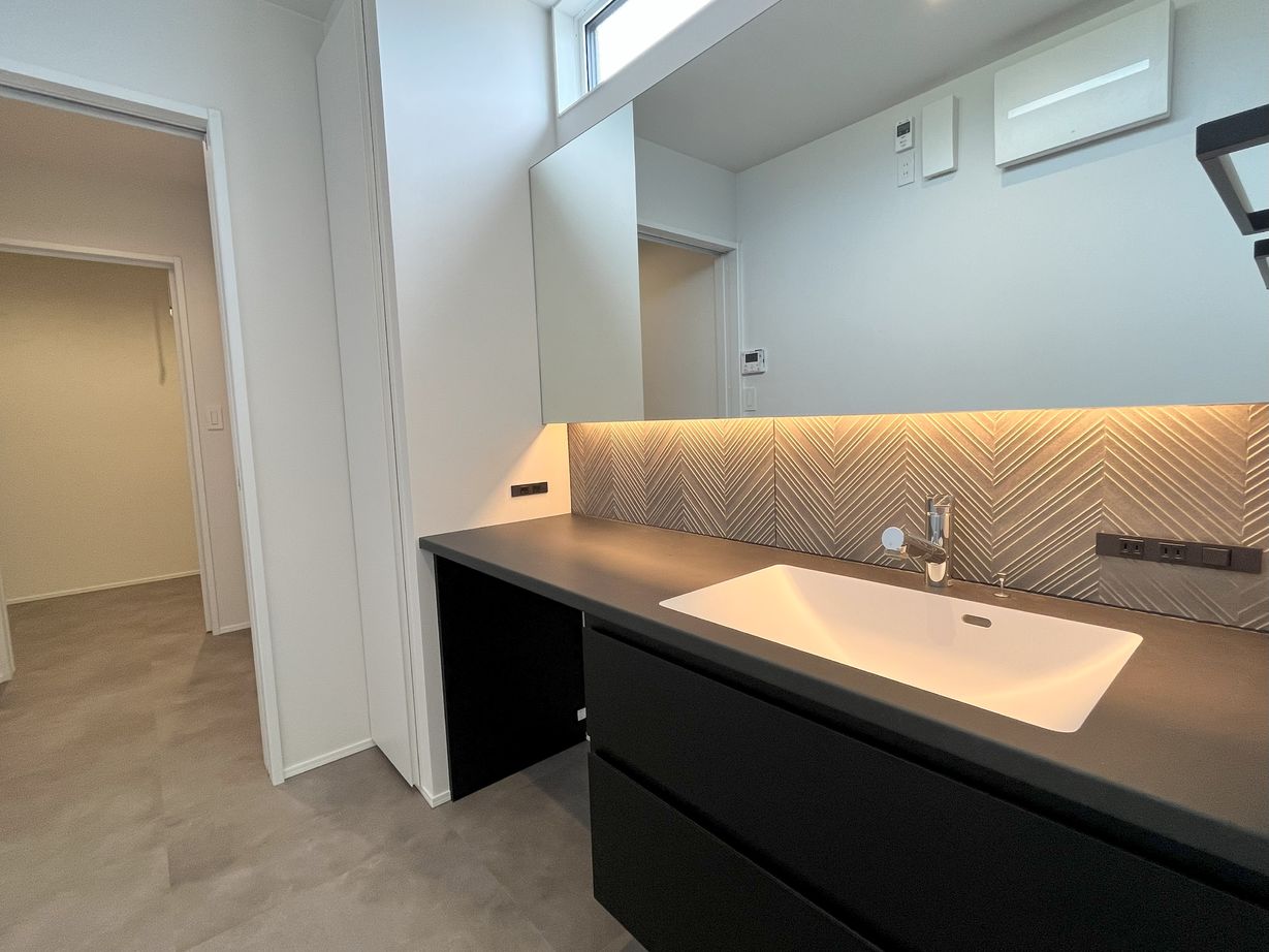 楽屋 【夢楽荘/リゾート/本体価格4,000～4,499万円/52.6坪】の建築実例画像8