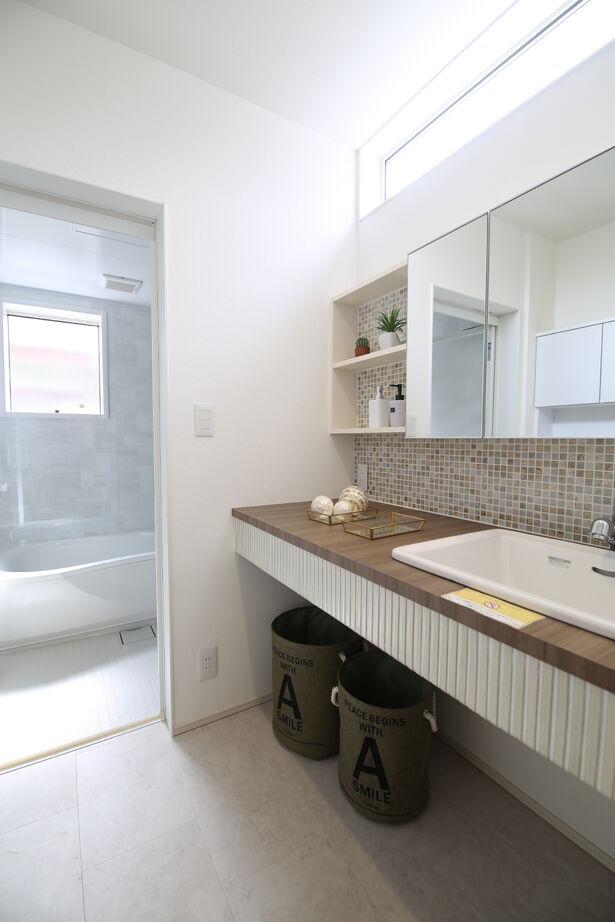 楽屋 【珀楽荘/リゾートモダン/本体価格2,000～2,499万円/33.53坪】の建築実例画像7