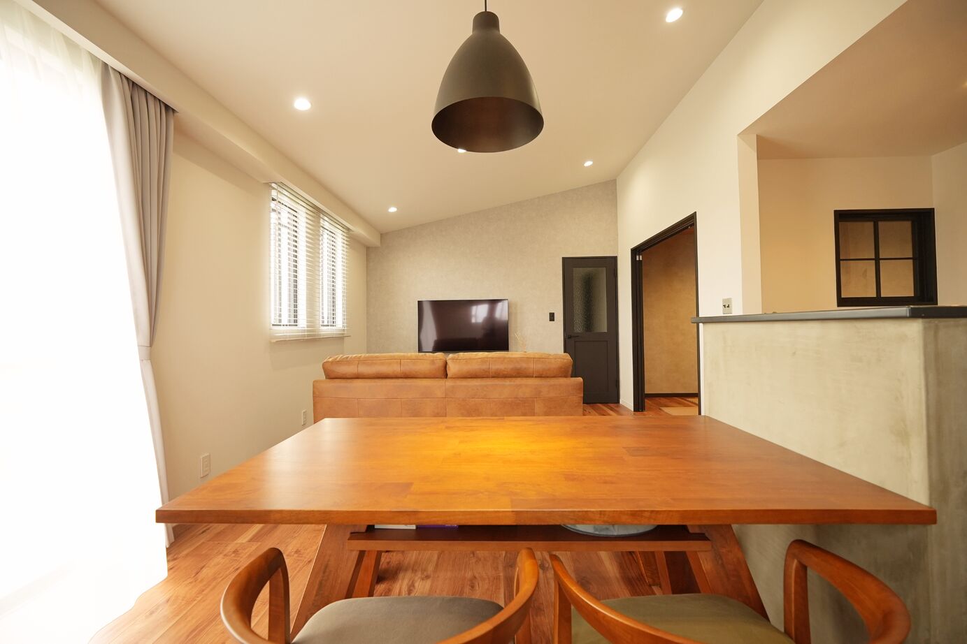 楽屋 【燦楽荘/カフェモダン/2,500～2,999万円/33.75坪】の建築実例画像3