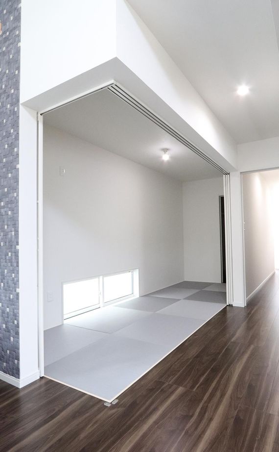 ニッカのいえ 【1000万円台/16坪】間口4.5ｍのコンパクトな平屋。狭い土地でも設計の工夫でこだわりを実現/駐車スペースの建築実例画像17