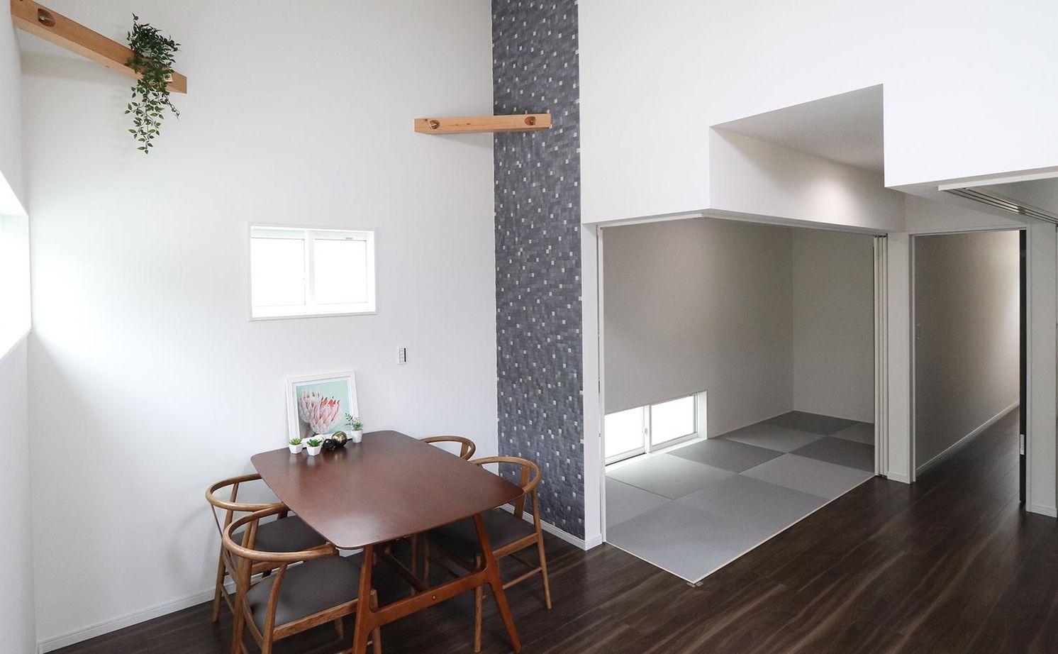 ニッカのいえ 【1000万円台/16坪】間口4.5ｍのコンパクトな平屋。狭い土地でも設計の工夫でこだわりを実現/駐車スペースの建築実例画像18