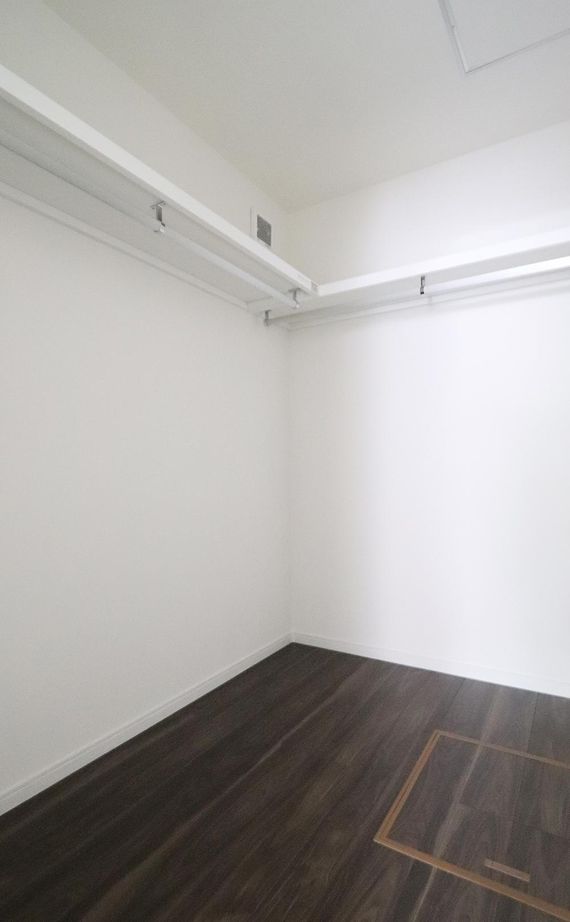 ニッカのいえ 【1000万円台/16坪】間口4.5ｍのコンパクトな平屋。狭い土地でも設計の工夫でこだわりを実現/駐車スペースの建築実例画像19