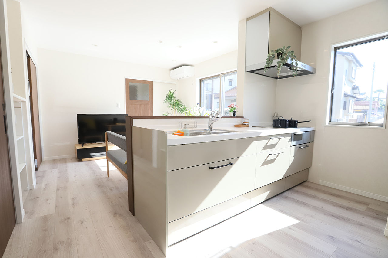 ニッカのいえ 【1300万円台/間取り図】一人暮らしに丁度いい1LDKで生活の負担を軽減！ローコストで叶えた平屋の住まいの建築実例画像4