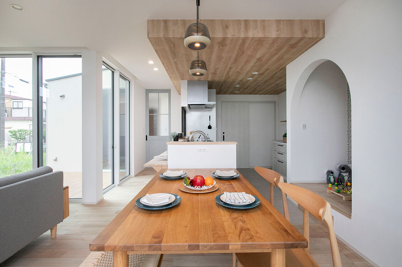 LIGhome 小牧・春日井(リグホーム) 【間取り図有｜2100万円台｜3LDK｜中庭｜ヌック】カーテンレスで暮らせる、仲良し家族のコの字型の家の建築実例画像3