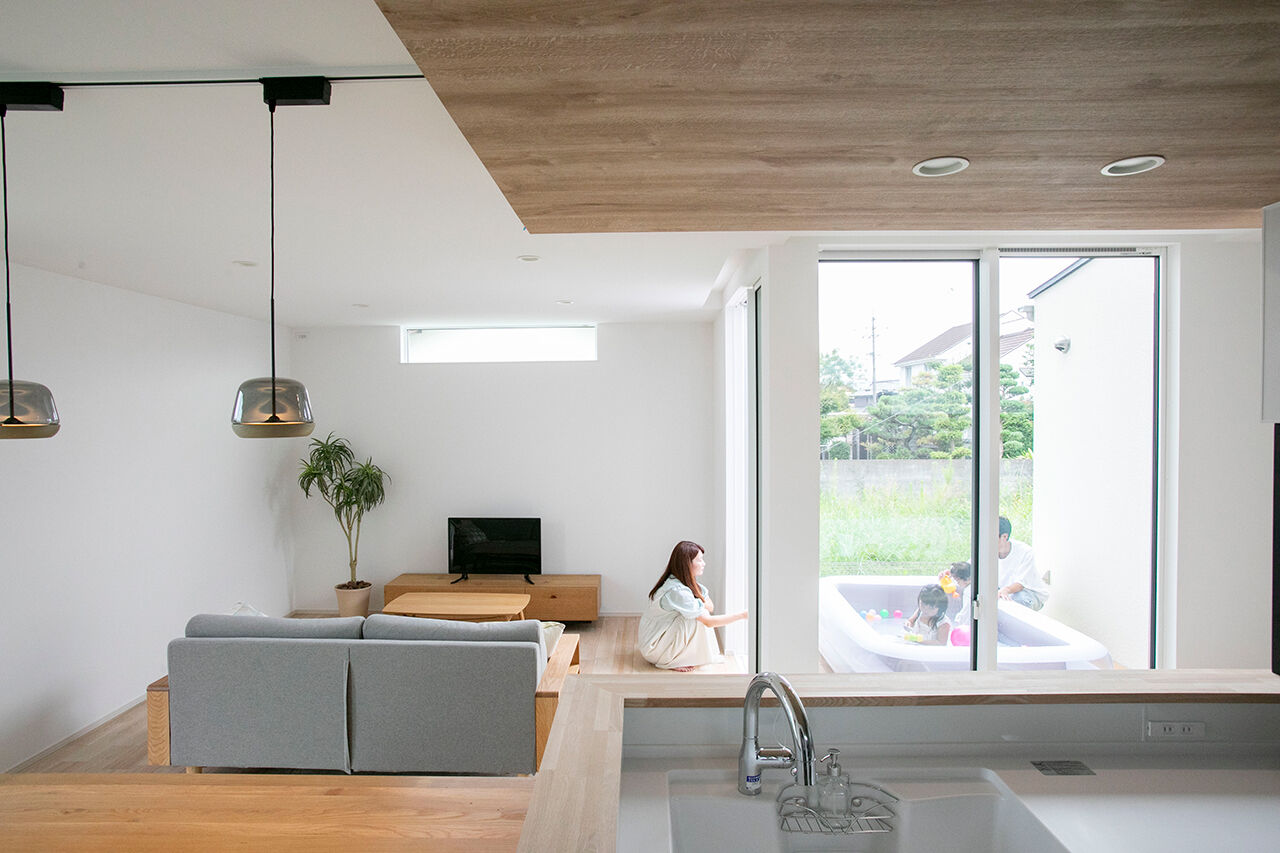 LIGhome 小牧・春日井(リグホーム) 【間取り図有｜2100万円台｜3LDK｜中庭｜ヌック】カーテンレスで暮らせる、仲良し家族のコの字型の家の建築実例画像4