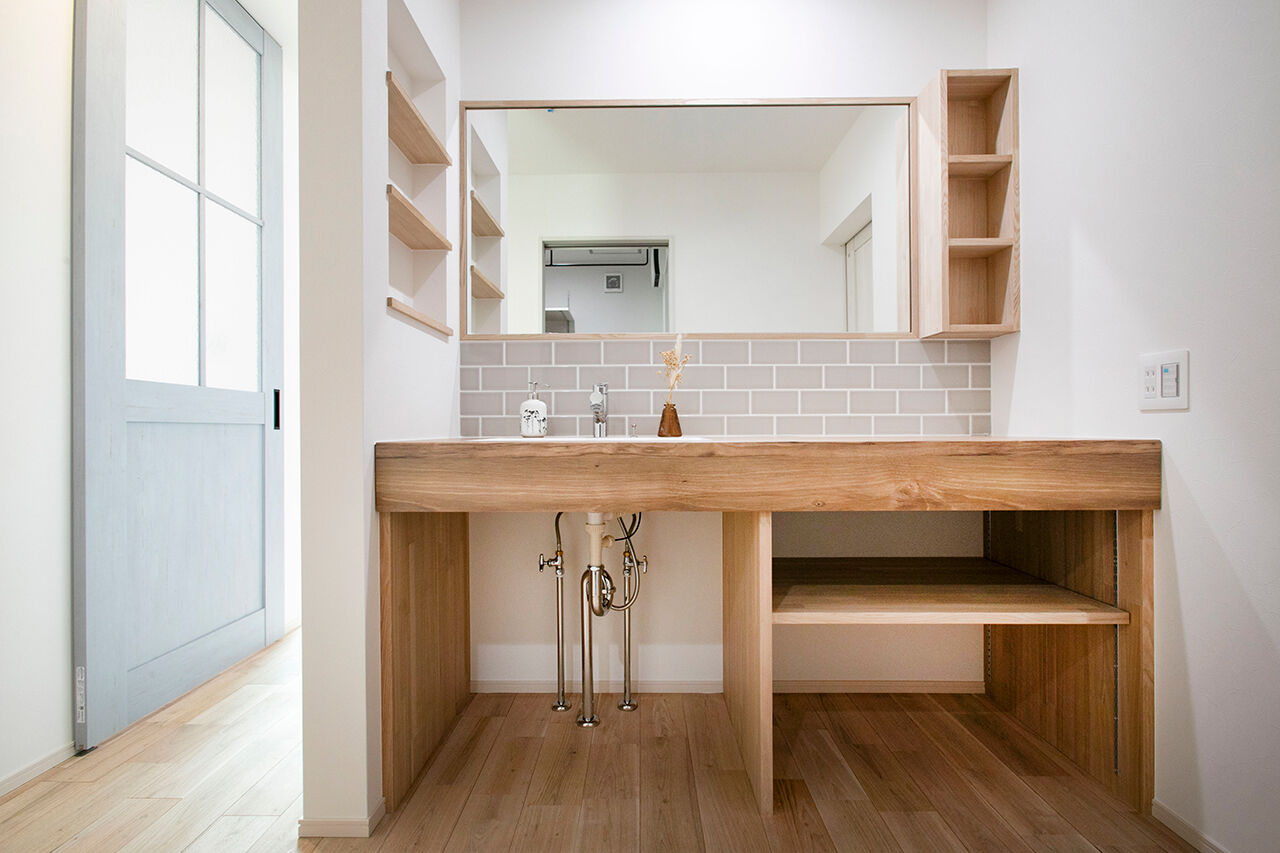 LIGhome 小牧・春日井(リグホーム) 【間取り図有｜2100万円台｜3LDK｜中庭｜ヌック】カーテンレスで暮らせる、仲良し家族のコの字型の家の建築実例画像8