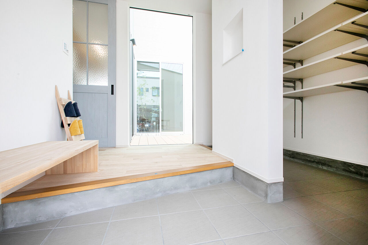 LIGhome 小牧・春日井(リグホーム) 【間取り図有｜2100万円台｜3LDK｜中庭｜ヌック】カーテンレスで暮らせる、仲良し家族のコの字型の家の建築実例画像9