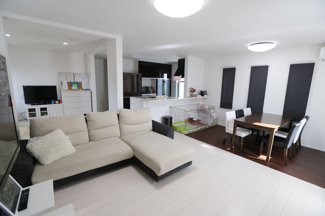 アイダ設計 【間取り図有/40坪台/2階リビング】7坪のバルコニーは多目的に使えるおしゃれスペースの建築実例画像5