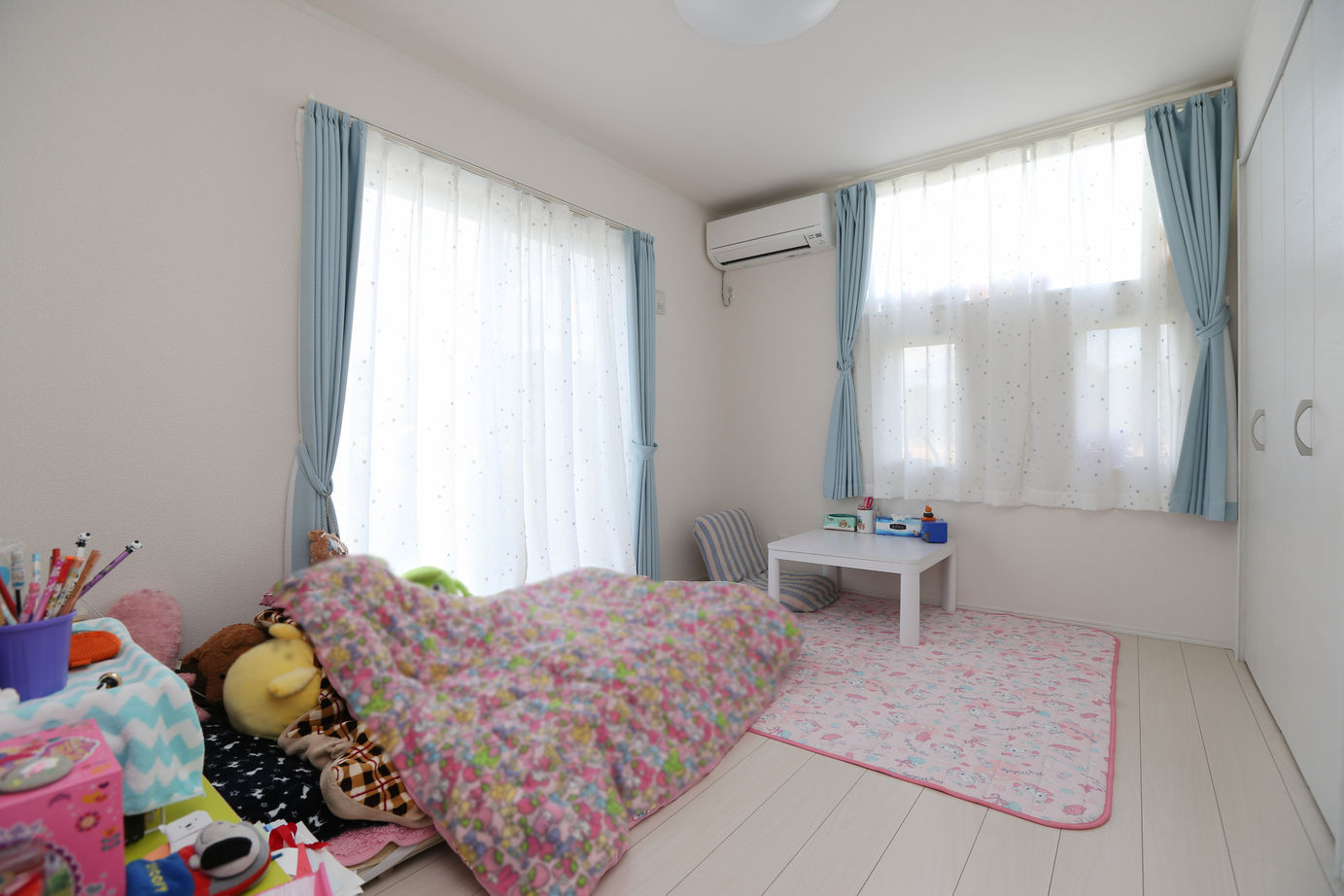 アイダ設計 【間取り図有/40坪台/2階リビング】7坪のバルコニーは多目的に使えるおしゃれスペースの建築実例画像12