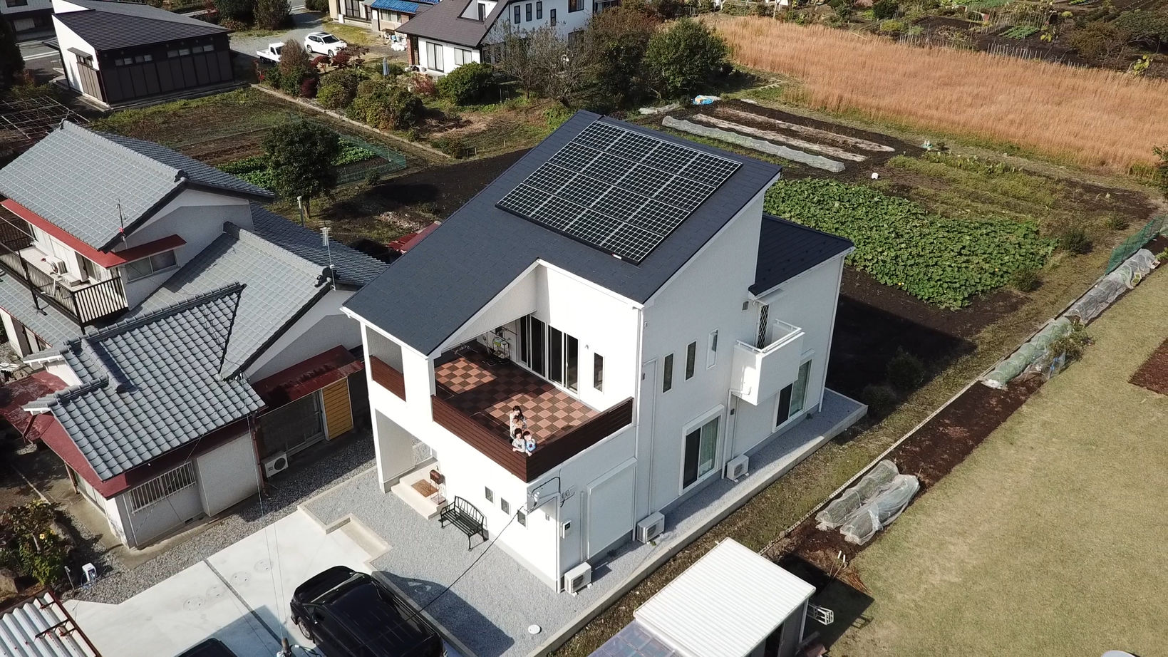 アイダ設計 【間取り図有/40坪台/2階リビング】7坪のバルコニーは多目的に使えるおしゃれスペースの建築実例画像20