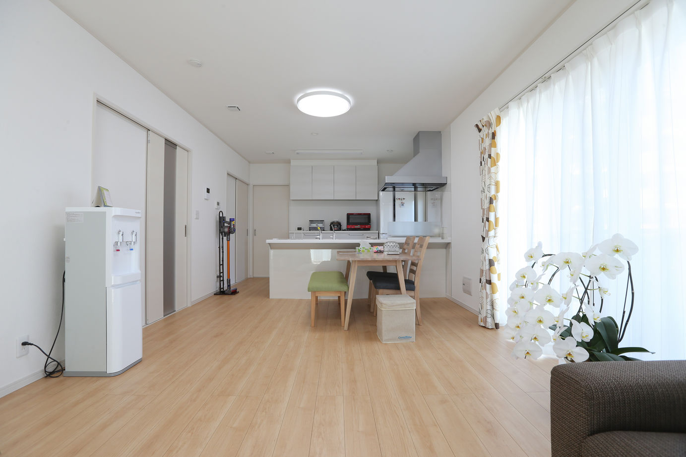 アイダ設計 【間取り図有/40坪台/2世帯住宅/小屋裏収納】回遊動線を考慮しプライベートを守る共有タイプの間取の建築実例画像4