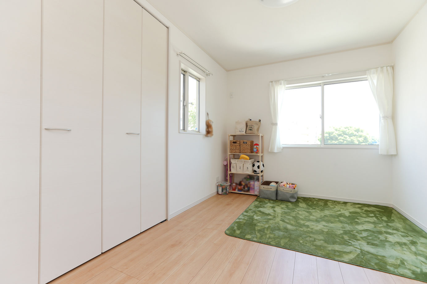 アイダ設計 【間取り図有/40坪台/2世帯住宅/小屋裏収納】回遊動線を考慮しプライベートを守る共有タイプの間取の建築実例画像15