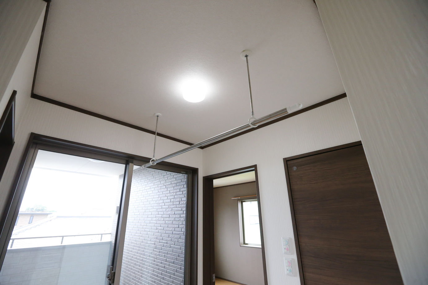 アイダ設計 【間取り図有/30坪台/テラス/耐震・耐火/小屋裏収納/玄関収納】ご主人の要望を詰め込んだ理想の住宅の建築実例画像14