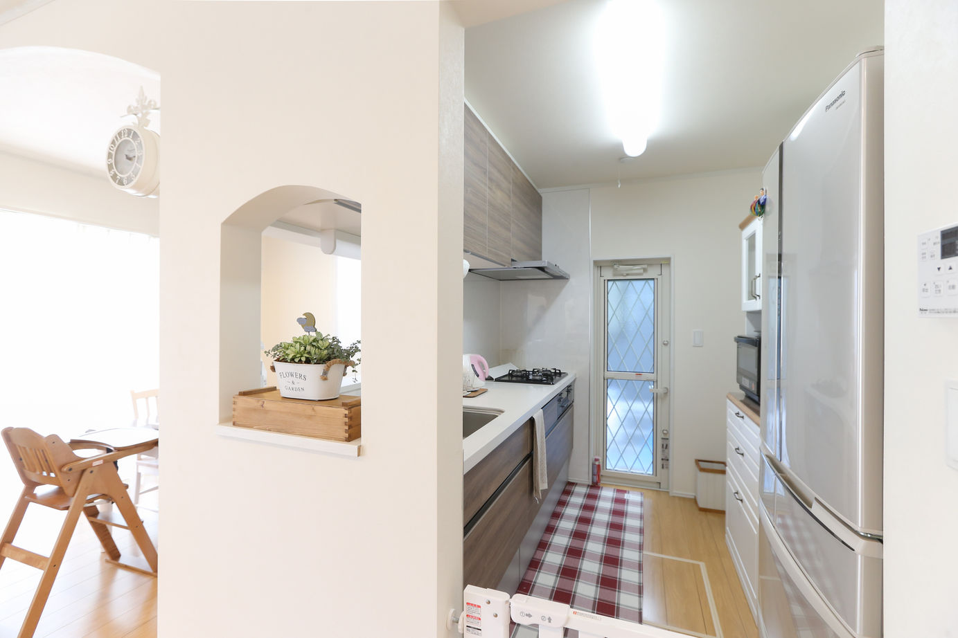 アイダ設計 【間取り図有/30坪台/広々リビング】家族の理想がつまった、趣味を楽しむ南欧風の家の建築実例画像12