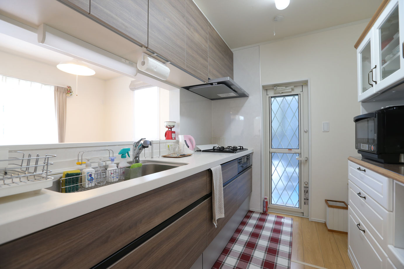 アイダ設計 【間取り図有/30坪台/広々リビング】家族の理想がつまった、趣味を楽しむ南欧風の家の建築実例画像14